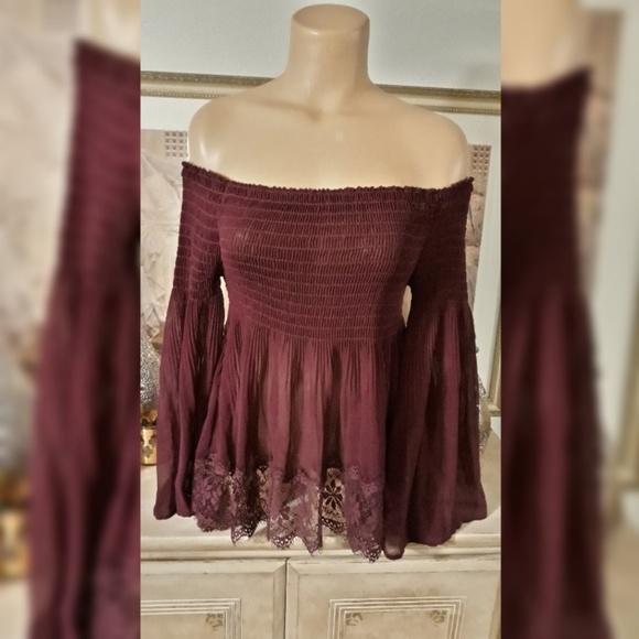 Charlotte Russe Tops - Charlotte Russe Romantic Off Sholder Top